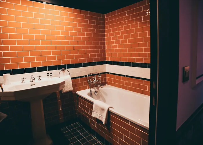 Отель La Mondaine