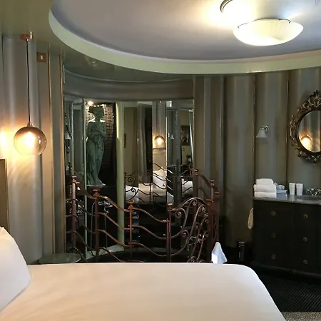 La Mondaine 3*
