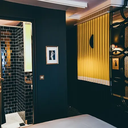 La Mondaine Hotell