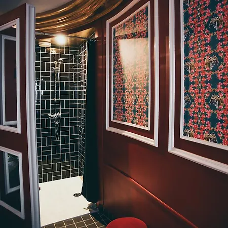La Mondaine 3* Paris