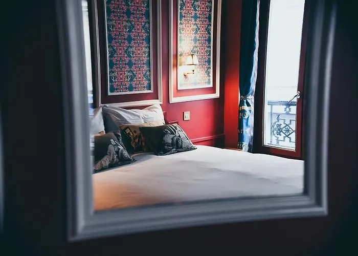 Отель La Mondaine 3*